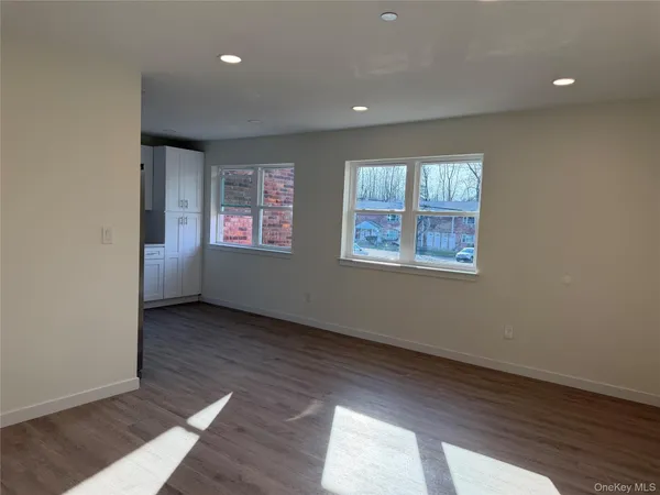 $2,000 | 5 Colonial Drive, Unit 6, Wappingers Falls, NY 12590