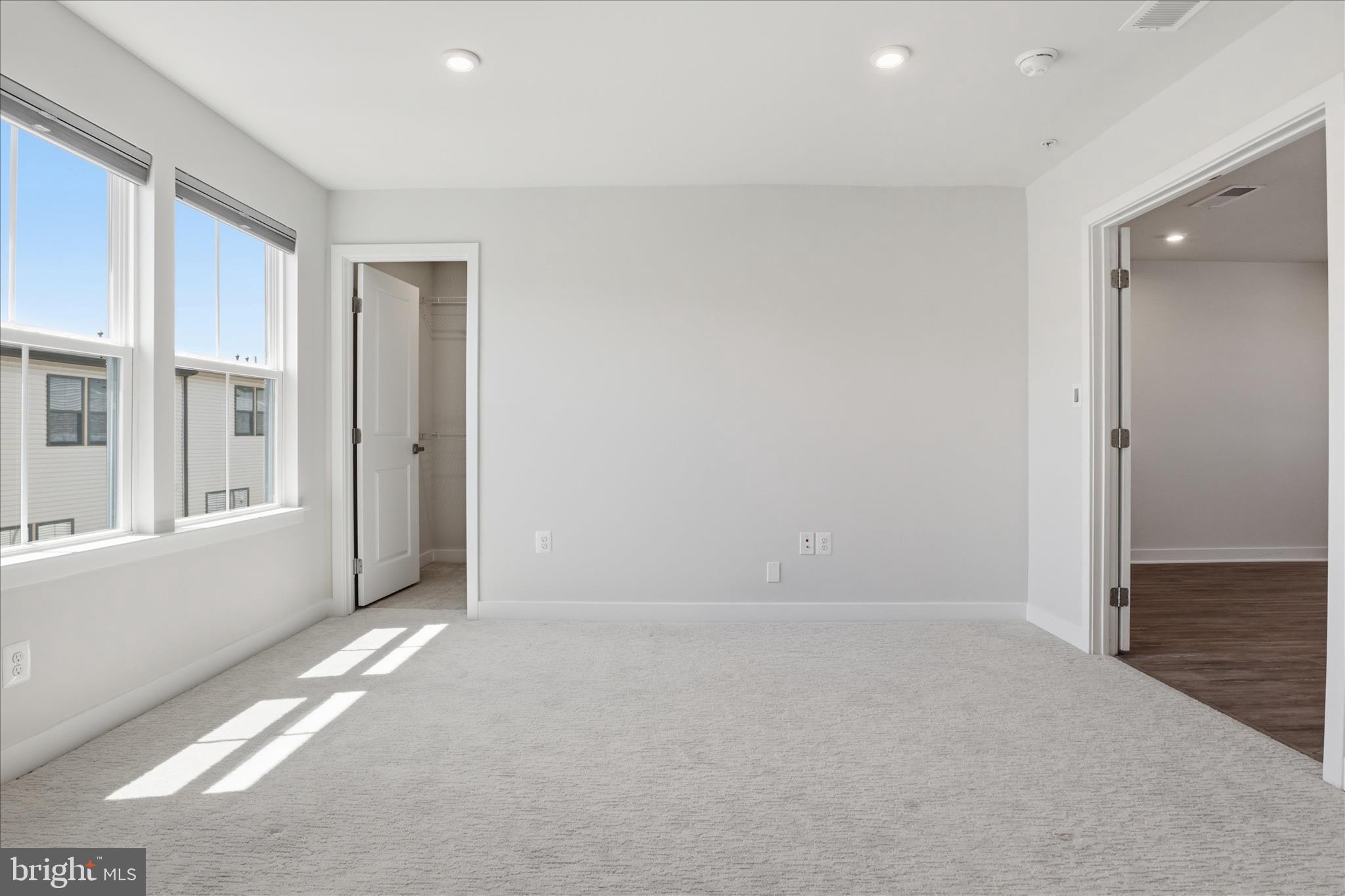 4702 Towne Park Road Suitland, MD 20746 - Photo 31 of 46