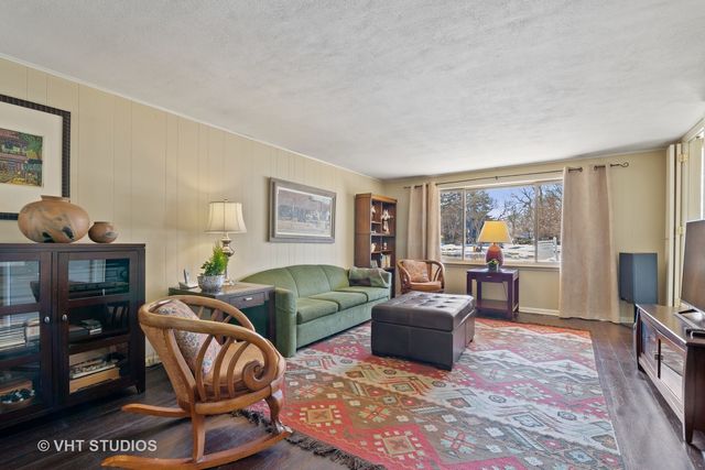 $615,000 | 1336 Pine Street, Glenview, IL 60025