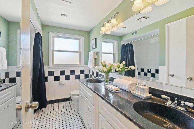 $615,000 | 1336 Pine Street, Glenview, IL 60025