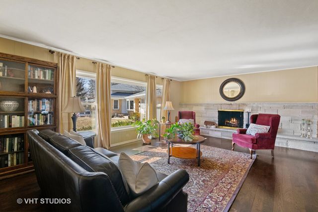 $615,000 | 1336 Pine Street, Glenview, IL 60025