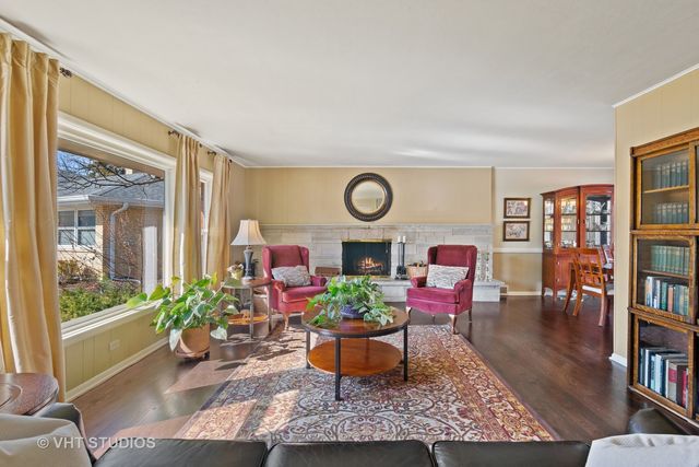 $615,000 | 1336 Pine Street, Glenview, IL 60025