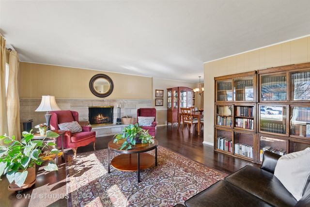 $615,000 | 1336 Pine Street, Glenview, IL 60025