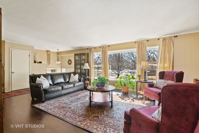 $615,000 | 1336 Pine Street, Glenview, IL 60025