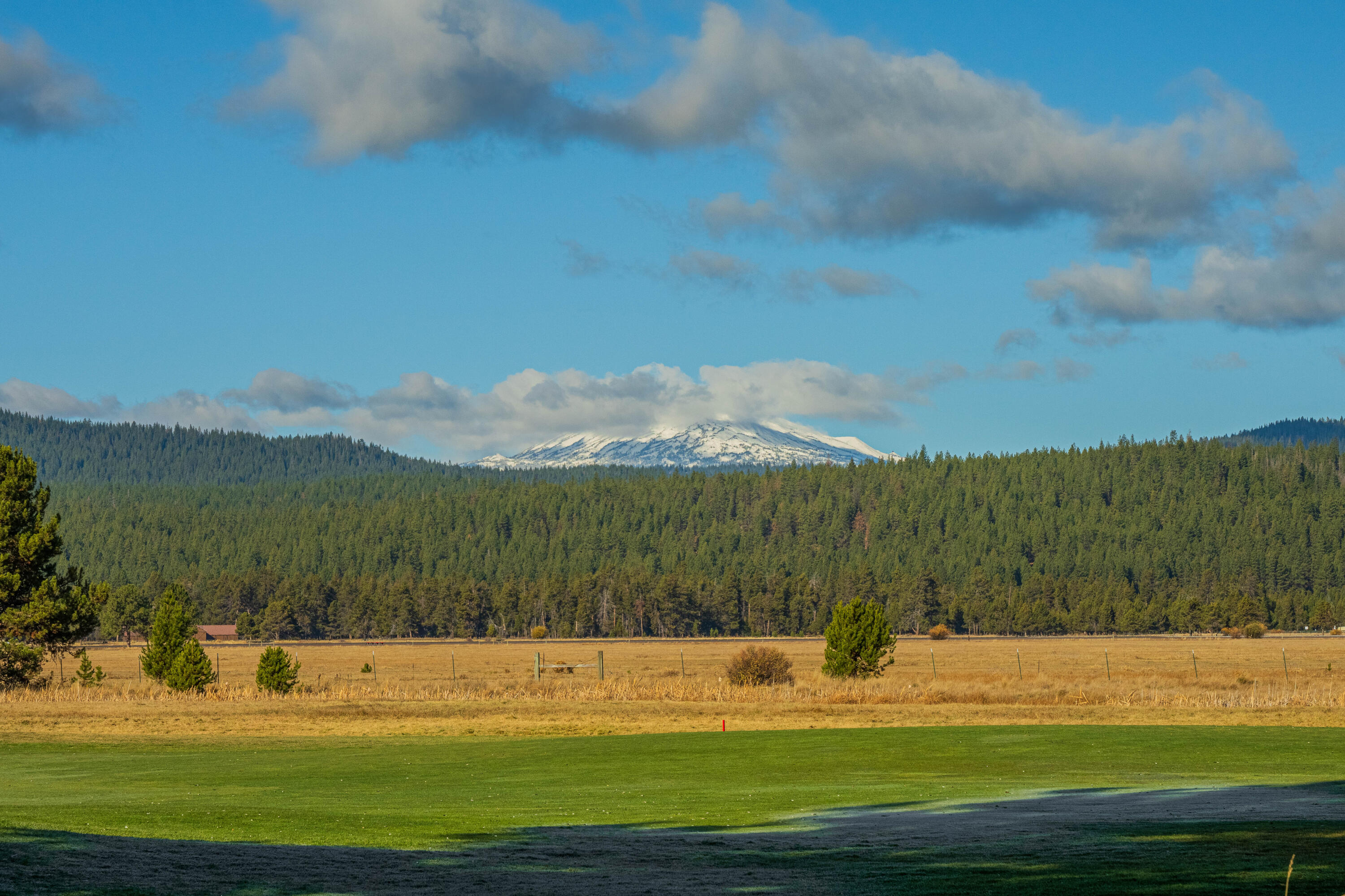 57239 Island Road, Unit 39 Sunriver, OR 97707 - Photo 33 of 39 33-print-39 Meadow House-33