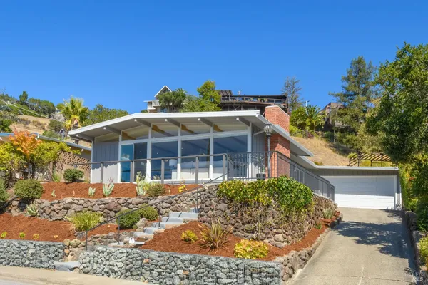 $1,299,000 | 15 Windsor Avenue, San Rafael, CA 94901