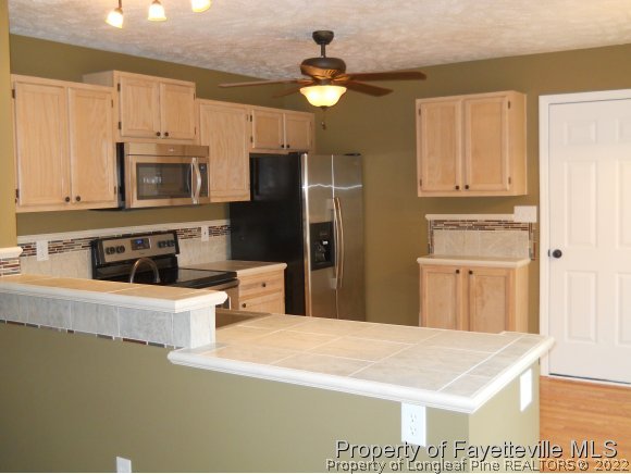 3386 Legion Road Hope Mills, NC 28348 - Photo 5 of 11 Gallery Image 5