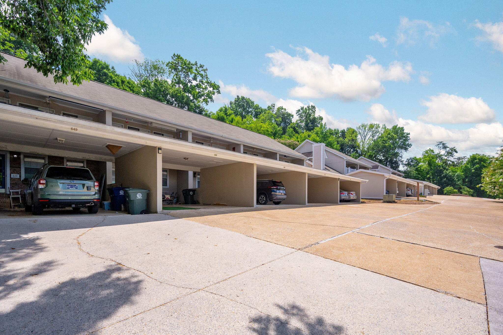 643 West View Road Chattanooga, TN 37415 - Photo 4 of 38 4-web-or-mls-DSC_5457