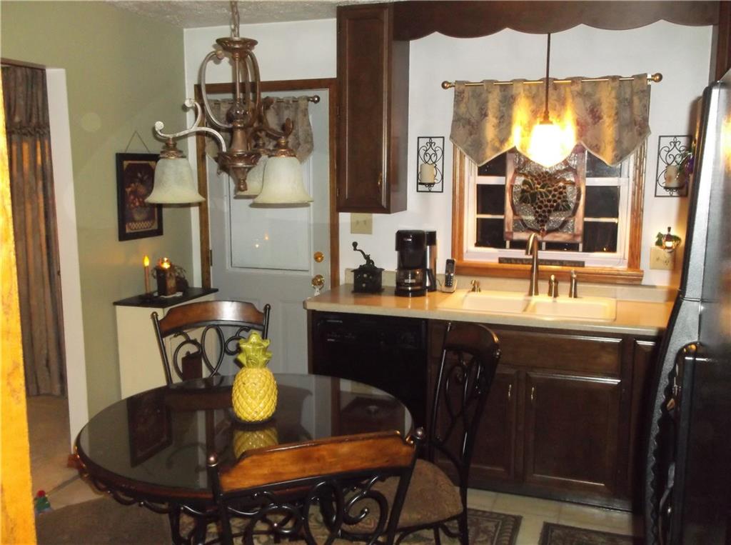 134 Walkchalk Road Kittanning, PA 16201 - Photo 6 of 20