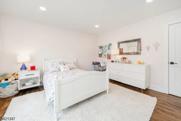 $1,525,000 | 77 Commonwealth Avenue, New Providence, NJ 07974