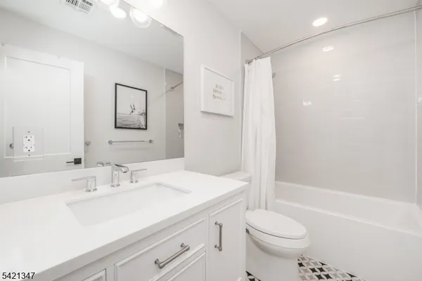 $1,525,000 | 77 Commonwealth Avenue, New Providence, NJ 07974