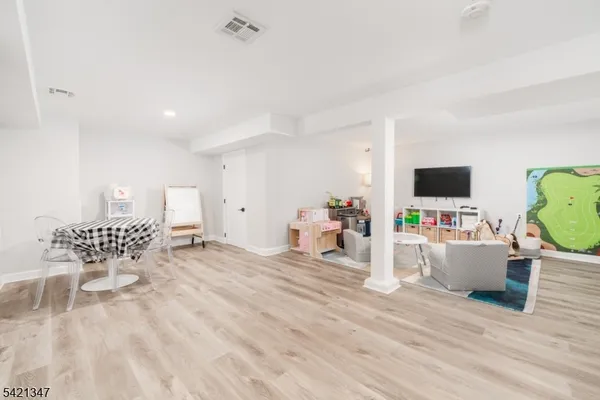 $1,525,000 | 77 Commonwealth Avenue, New Providence, NJ 07974