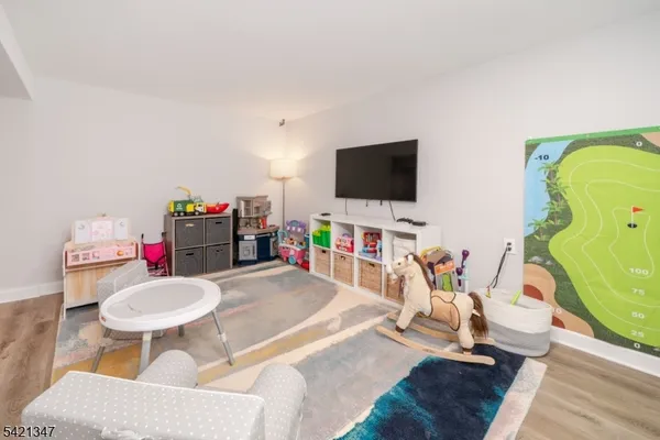 $1,525,000 | 77 Commonwealth Avenue, New Providence, NJ 07974