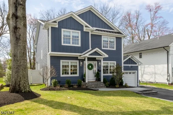 $1,525,000 | 77 Commonwealth Avenue, New Providence, NJ 07974