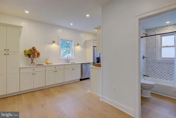 $449,000 | 1451 New Holland Pike, Lancaster, PA 17601