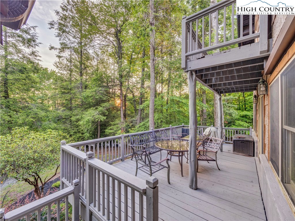 302 Lake Road Beech Mountain, NC 28604 - Photo 39 of 41 Gallery Image 39