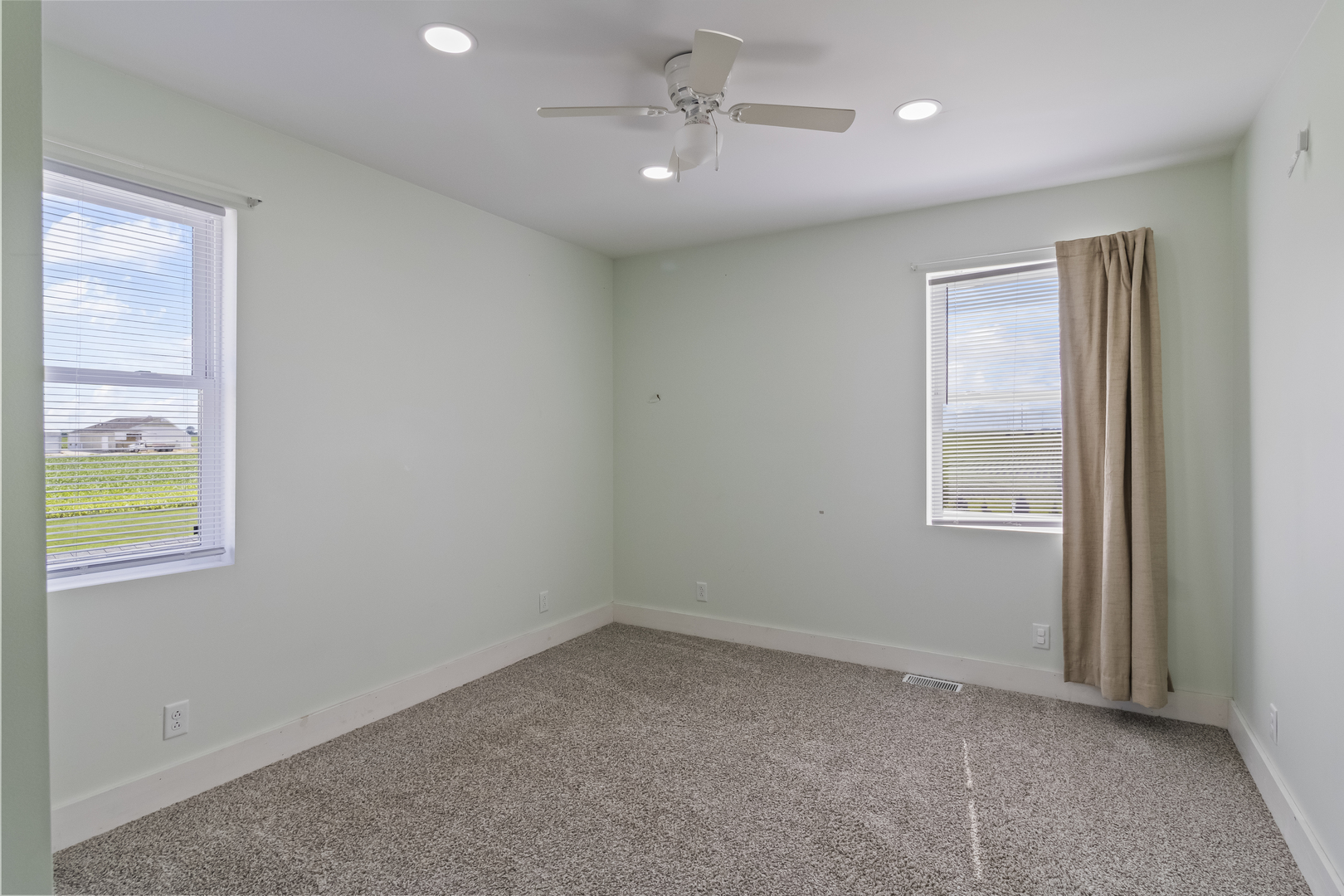 17469 North 300 E Road Flanagan, IL 61740 - Photo 22 of 34