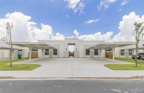 $1,200 | 803 Sugar Gdn Drive, Unit 3, Pharr, TX 78577