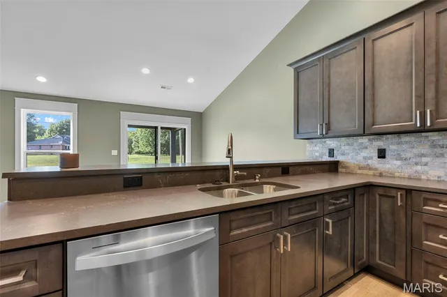 $354,900 | 3707 Beechwood Lane, Cape Girardeau, MO 63701