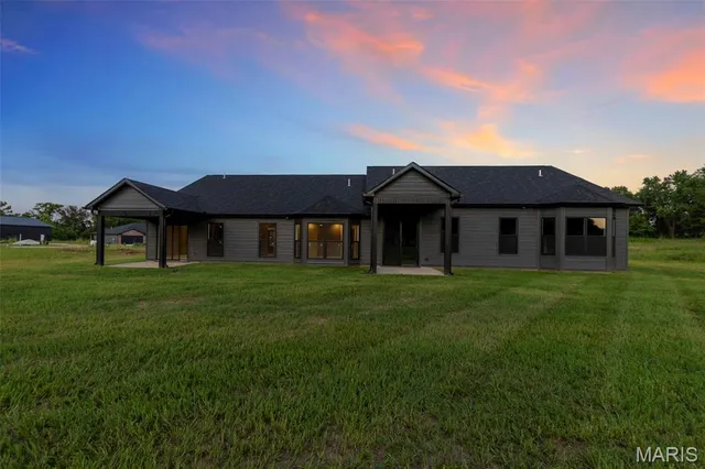 $354,900 | 3707 Beechwood Lane, Cape Girardeau, MO 63701