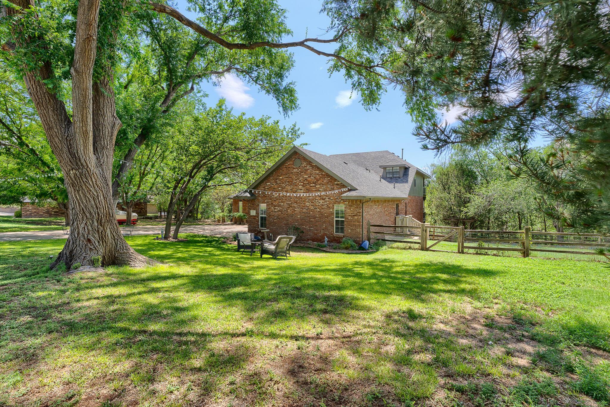 170 Dolphin Terrace Amarillo, TX 79118 - Photo 62 of 80 170 Dolphin -20