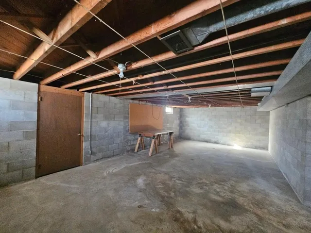 $129,900 | 403 Broadway Avenue, Lakefield, MN 56150