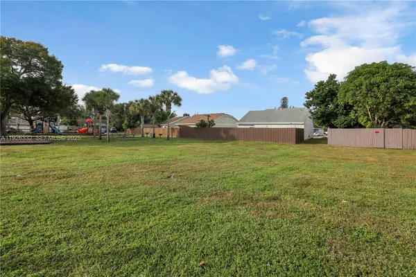 $415,000 | 22882 Markham Way, Boca Raton, FL 33428