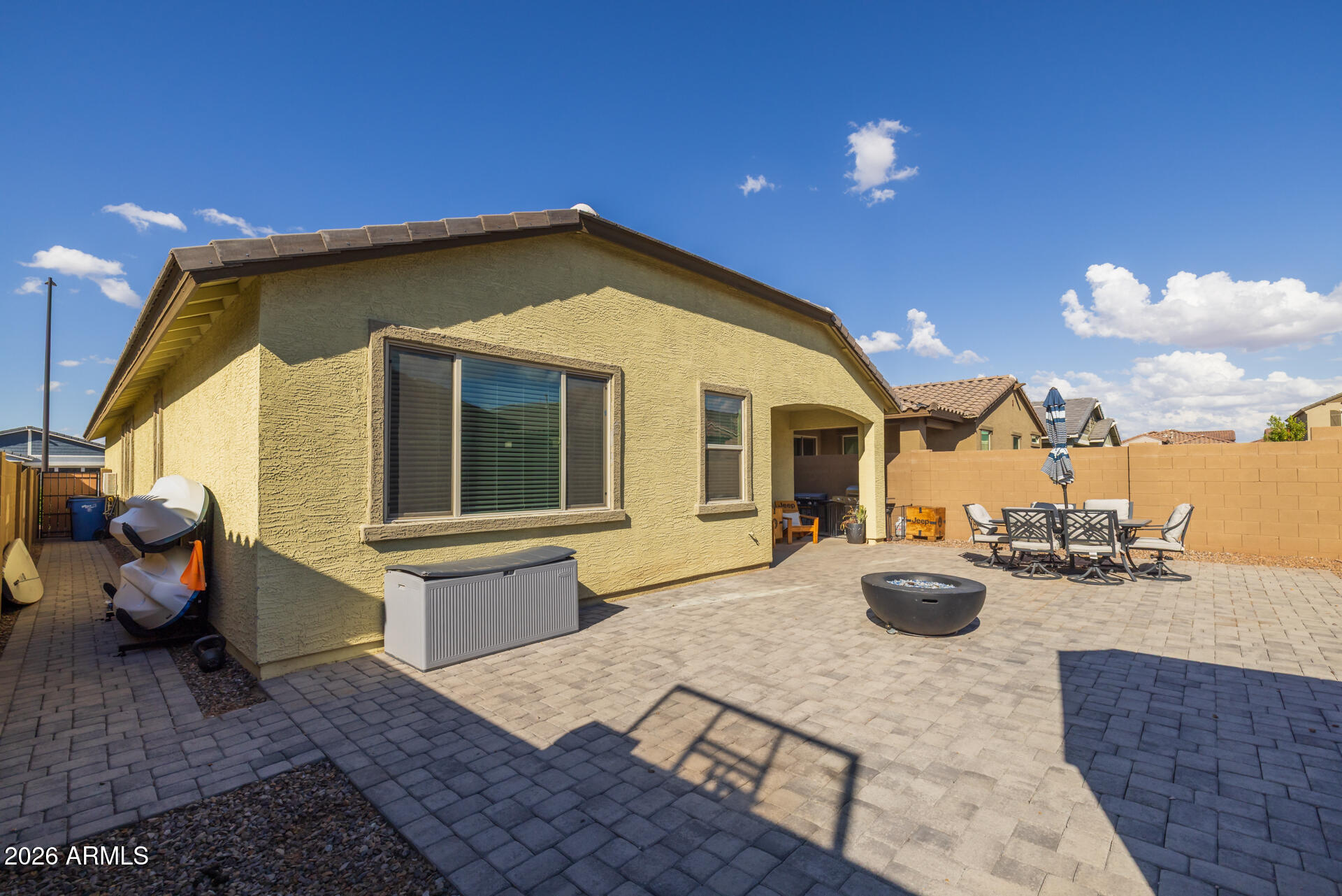 4143 East Appaloosa Road Gilbert, AZ 85296 - Photo 21 of 36 a view of a house with sitting area