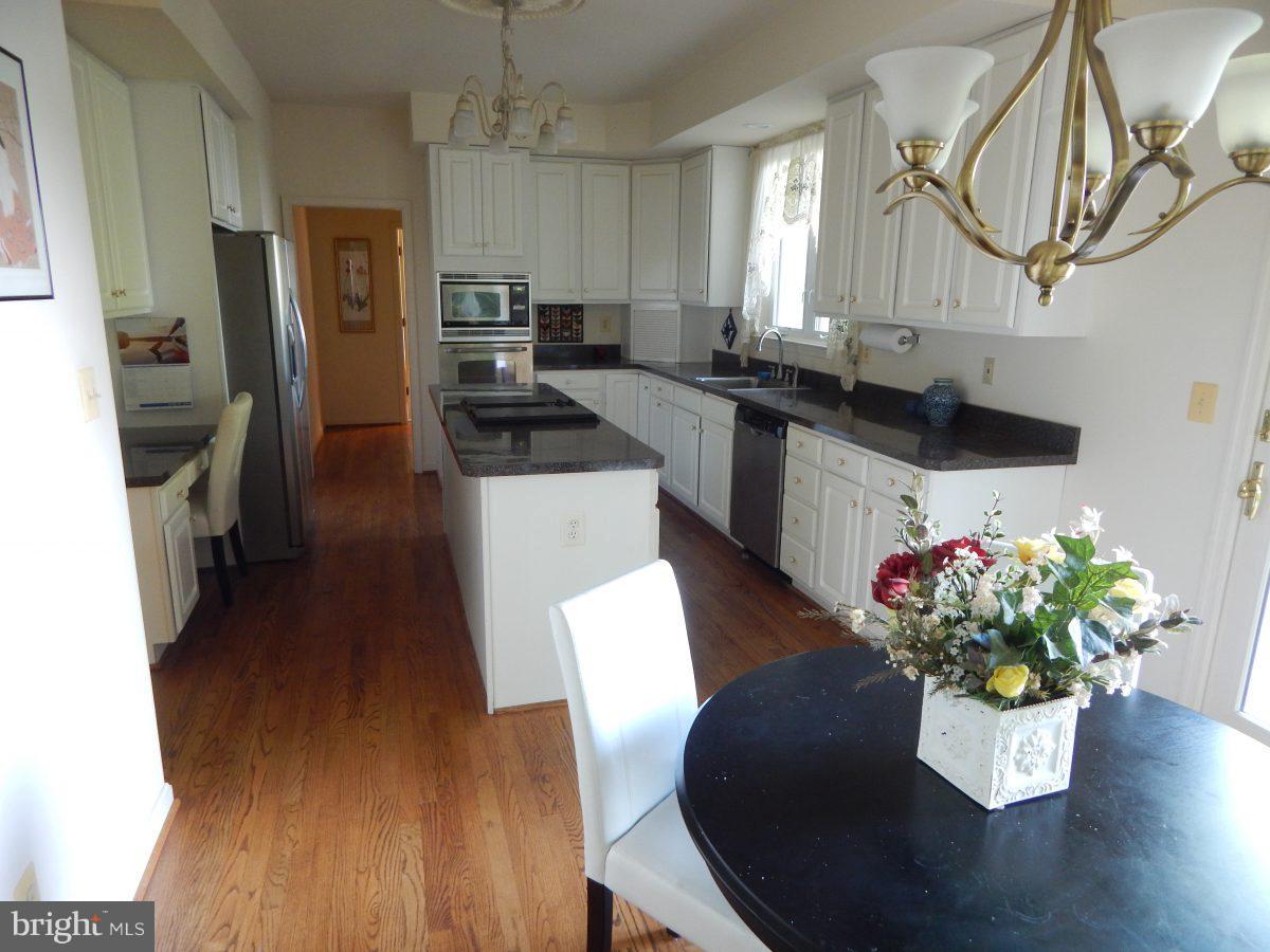 3689 Mar Lu Ridge Road Jefferson, MD 21755 - Photo 7 of 25 Interior (General)