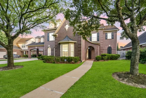 $3,800 | 1522 Meadowstar Drive, Sugar Land, TX 77479