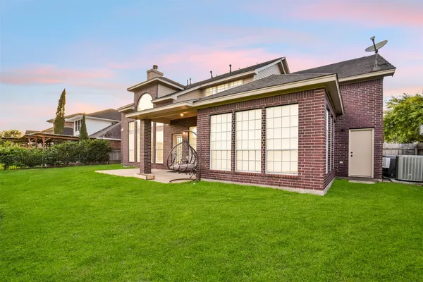 $3,800 | 1522 Meadowstar Drive, Sugar Land, TX 77479