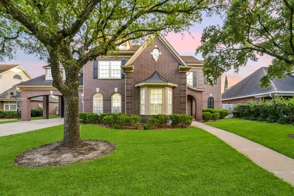 $3,800 | 1522 Meadowstar Drive, Sugar Land, TX 77479