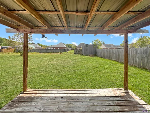 $199,500 | 10088 Lexington Drive, Denham Springs, LA 70706