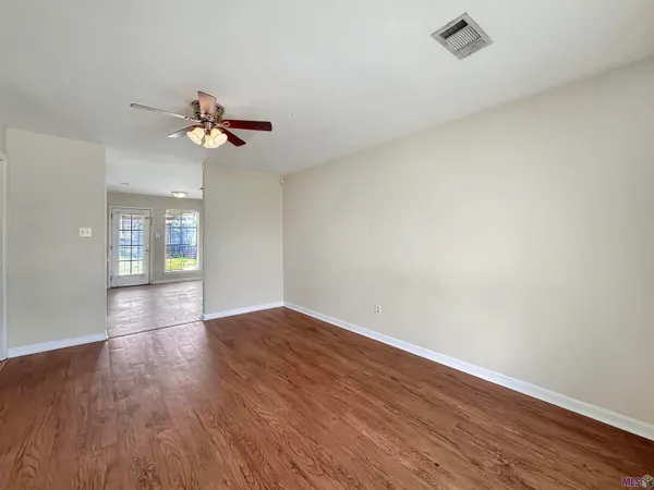 $199,500 | 10088 Lexington Drive, Denham Springs, LA 70706