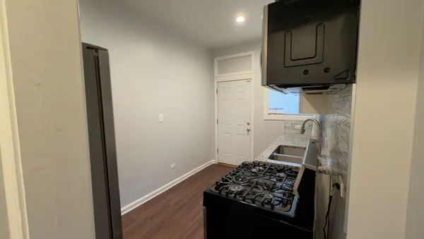 $1,700 | 1344 East 72nd Place, Unit 2, Chicago, IL 60619