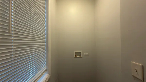 $1,700 | 1344 East 72nd Place, Unit 2, Chicago, IL 60619