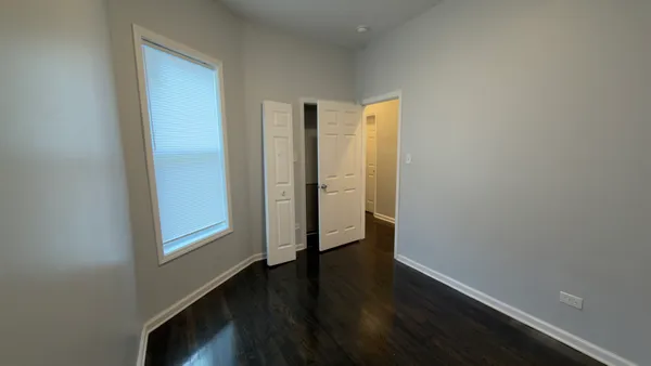 $1,700 | 1344 East 72nd Place, Unit 2, Chicago, IL 60619