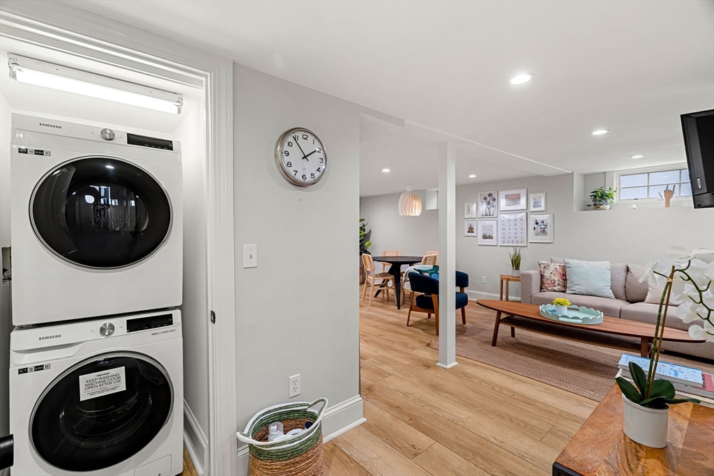 1 Main Street, Unit R Rockport, MA 01966 - Photo 13 of 21 Gallery Image 13