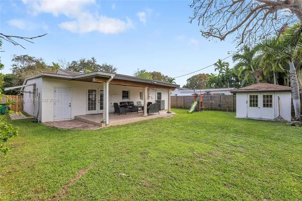 $5,000 | 3614 Southwest 58th Avenue, Miami, FL 33155