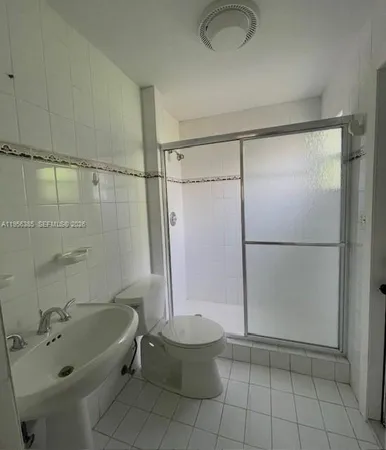 $5,000 | 3614 Southwest 58th Avenue, Miami, FL 33155