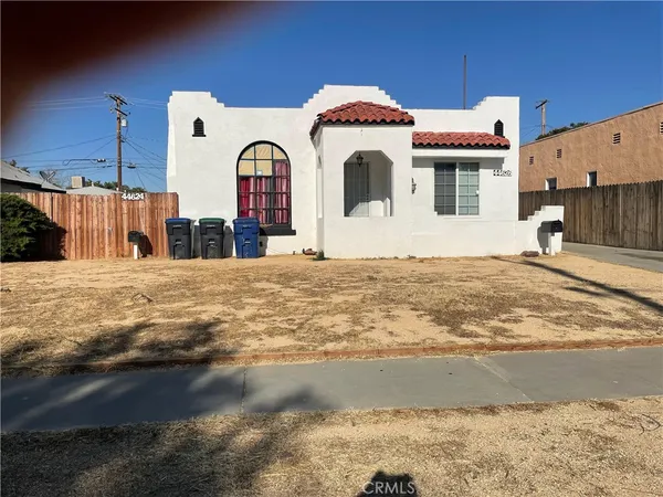$2,000 | 44624 Cedar Avenue, Lancaster, CA 93534