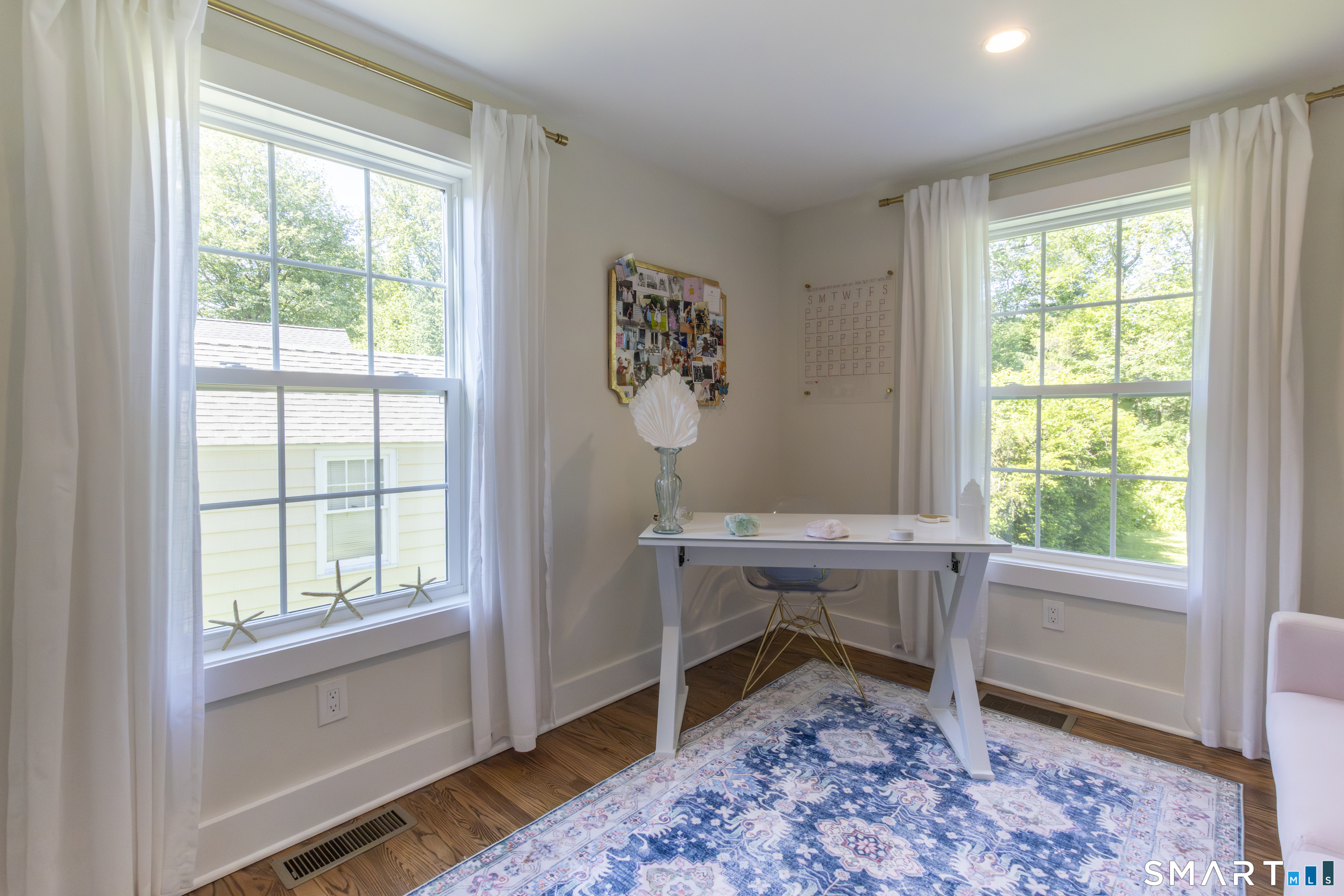34 Robinwood Road Trumbull, CT 06611 - Photo 17 of 39