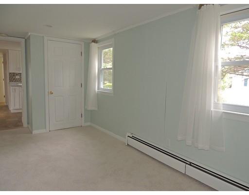 64 Pilgrim Avenue Wareham, MA 02571 - Photo 13 of 21