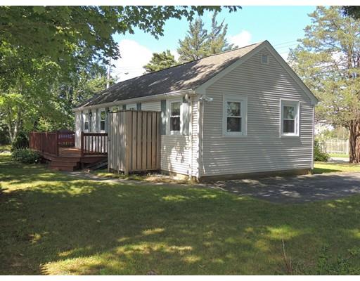 64 Pilgrim Avenue Wareham, MA 02571 - Photo 3 of 21