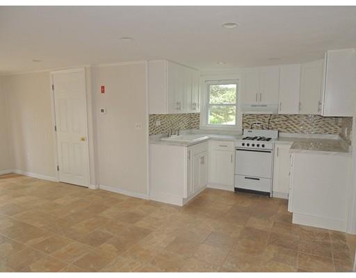 64 Pilgrim Avenue Wareham, MA 02571 - Photo 7 of 21