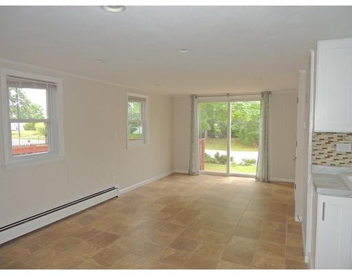 64 Pilgrim Avenue Wareham, MA 02571 - Photo 9 of 21