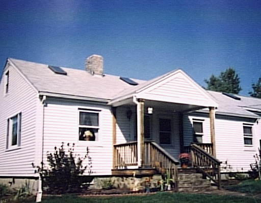 17 Robinson Road Westford, MA 01886 - Photo 1 of 3 Gallery Image 1