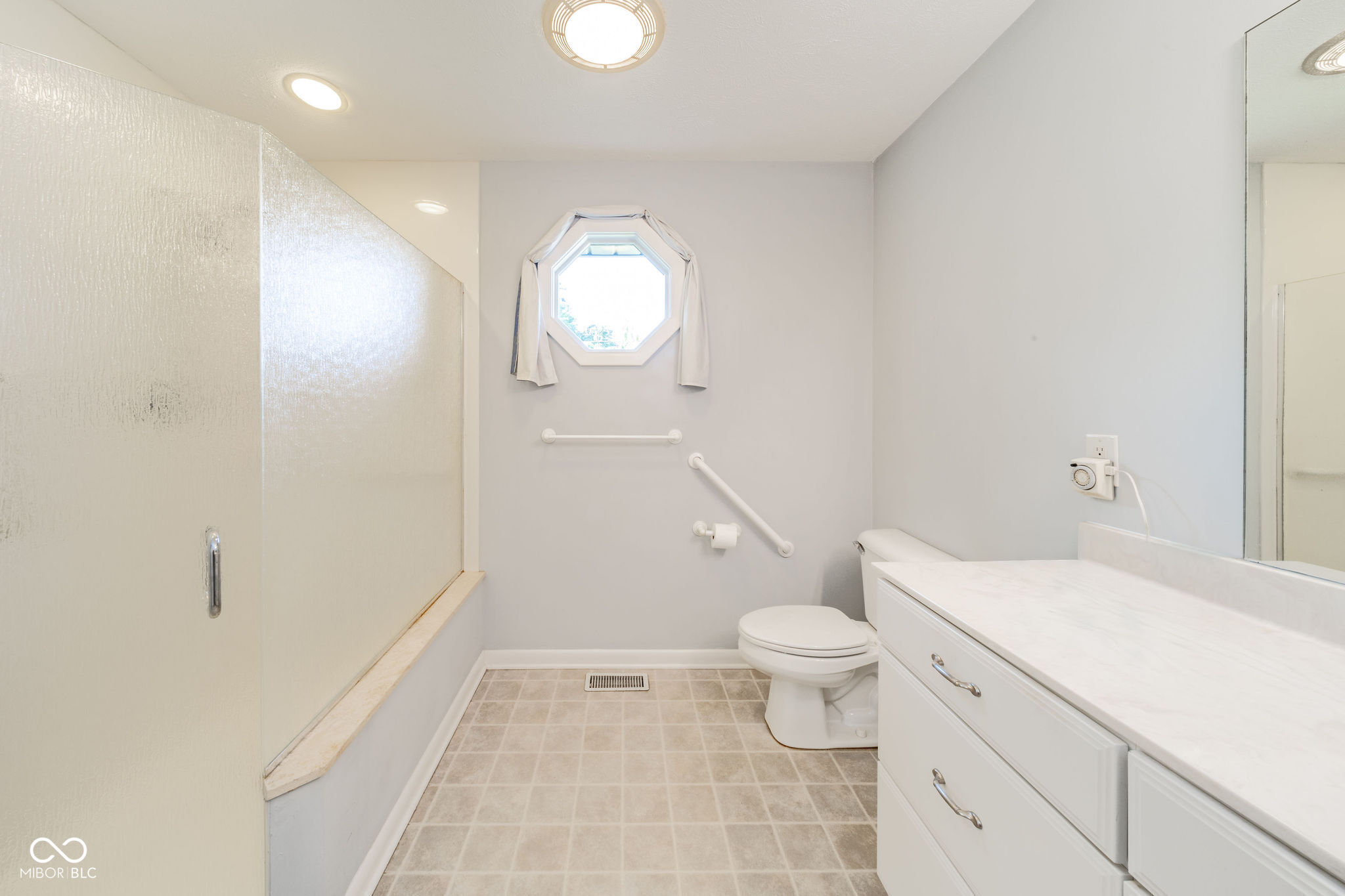 807 Spring Valley Drive Anderson, IN 46011 - Photo 24 of 31 Gallery Image 24