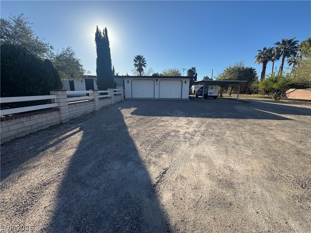 5881 South Sandhill Road Las Vegas, NV 89120 - Photo 2 of 56