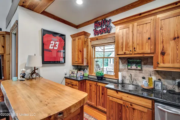 $1,695,000 | 121 Johnstone Drive, Madison, MS 39110